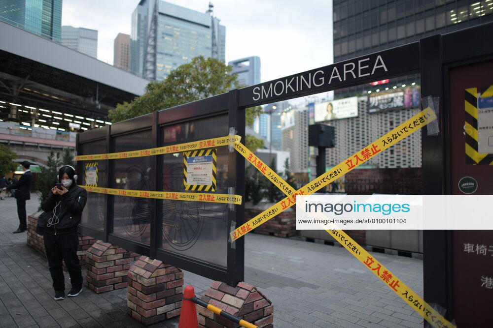 A smoking area taped placed around the side that has been closed off to protect against the spread of Covid-19 coronavirus in Tokyo on Tuesday, April 28, 2020. Japanese Prime Minister Shinzo Abe declared a nationwide State of Emergency last week urging people to stay home to prevent the spread of the coronavirus throughout the country. (Photo: Richard Atrero de Guzman AFLO) (125786455)
