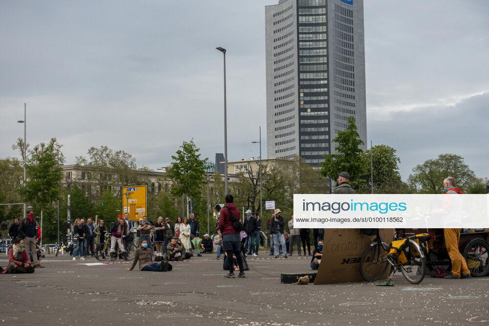 In Leipzig the constitution was painted with chalk on the floor in front of the Leipzig City Library while at a demonstration an open microphone was used for a corona debate for all there was Wilhelm Leuschner Platz Centre Saxony Germany