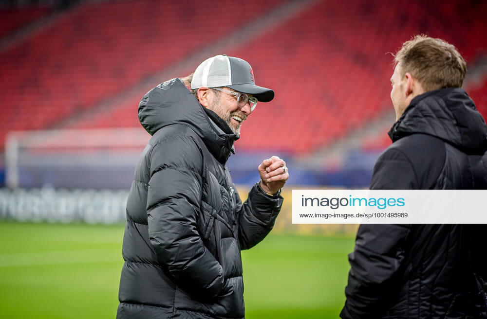 Liverpool coach Juergen Klopp and Leipzig coach Julian Nagelsmann stand together and talk UEFA Champions League Round of 16, second leg FC Liverpool RB Leipzig 2 0 10 03 2021, Puskas Arena in Budapest Hungary FC Liverpool RB Leipzig