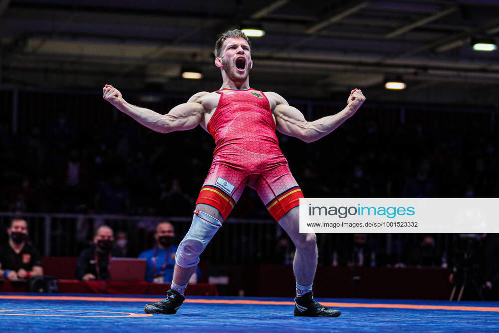 Wrestling European Olympic Games Qualifier 60kg Etienne KINSINGER GER vs Murad MAMMADOV AZE