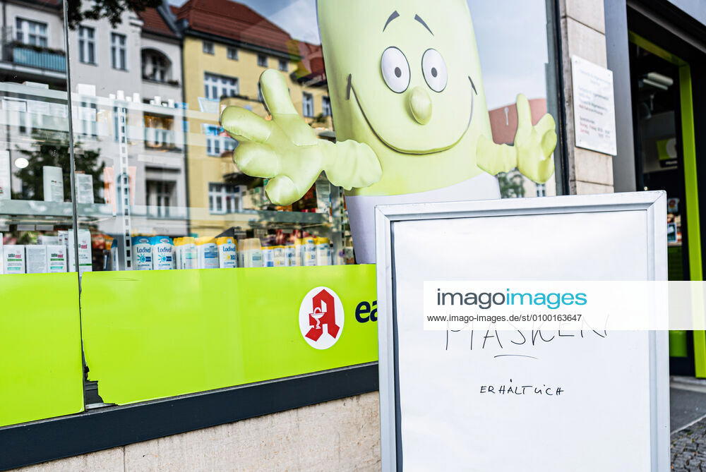 (200430) -- BERLIN, April 30, 2020 (Xinhua) -- A sign reading masks available is seen outside a pharmacy in Berlin, capital of Germany, on April 29, 2020. Berlin made masks mandatory in stores on Wednesday, as the obligation to cover the mouth and nose has already been in force for public transportation since Monday. (Photo by Binh Truong Xinhua) GERMANY-BERLIN-COVID-19-FACE MASK-MANDATORY IN STORES