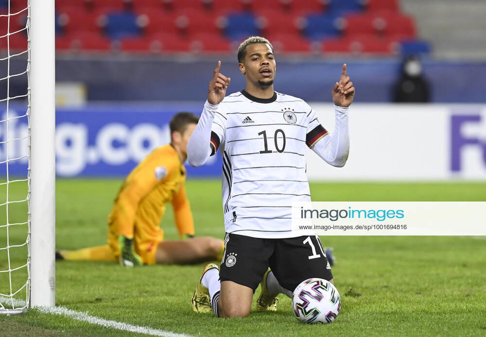 Football, Men, 2020 2021 season, U 21 European Championship group stage group A, 2 match day in Hungary, Germany Netherlands in Szekesfehervar, Lukas Nmecha U21, Germany , cheering after goal to 1 1, 27 03 2021,