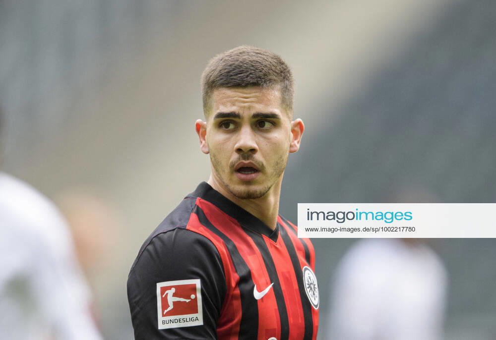 Andre SILVA F Football 1 Bundesliga, 29 Matchday, Borussia Moenchengladbach MG Eintracht Frankfurt F 4 0, on 17 04 2021 in Moenchengladbach Germany DFL regulations prohibit any use of photographs as image sequences and or quasi video Â