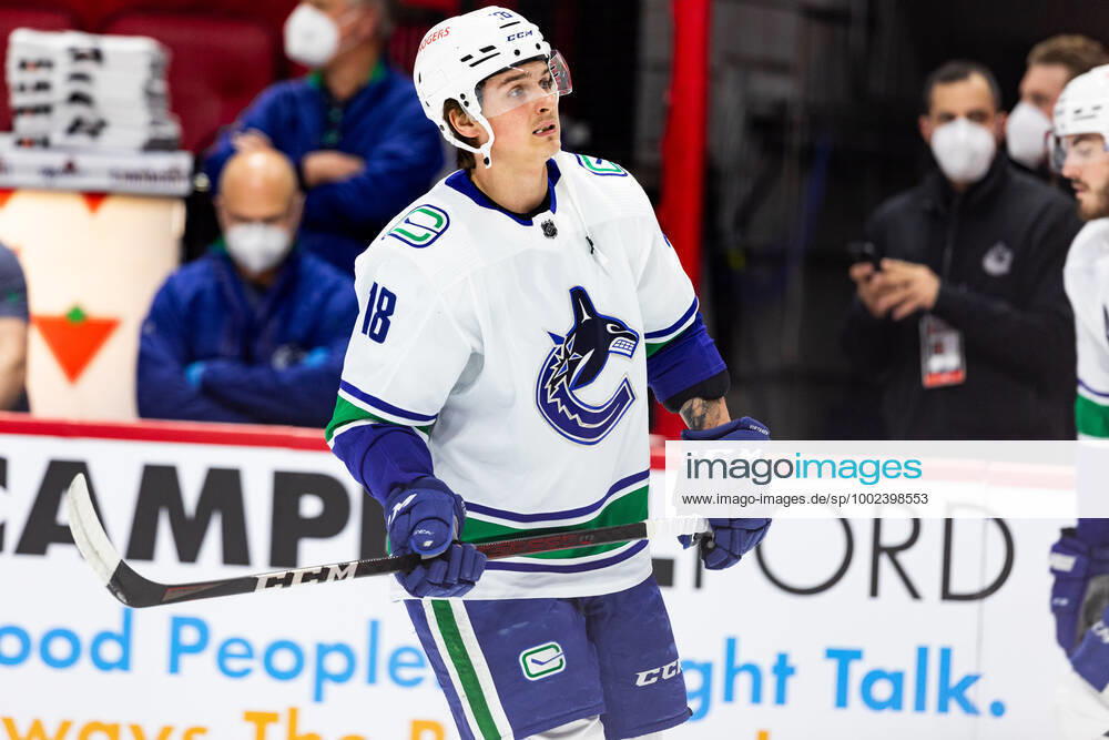 OTTAWA, ON - APRIL 28: Vancouver Canucks Right Wing Jake Virtanen (18) during warm-up before National Hockey League action between the Vancouver Canucks and Ottawa Senators on April 28, 2021, at Canadian Tire Centre in Ottawa, ON, Canada. (Photo by Richard A. Whittaker Icon Sportswire) NHL, Eishockey Herren, USA APR 28 Canucks at Senators Icon210428112