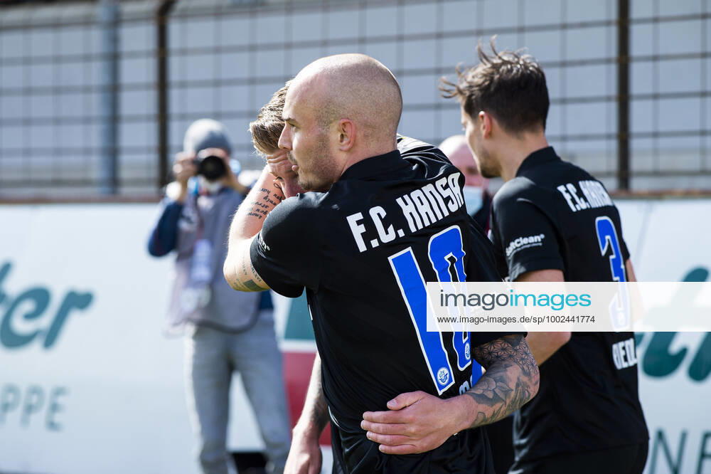 Football, 2020 2021, 3 Liga, 34 Spieltag, SV Meppen FC Hansa Rostock L R Philip Türpitz Rostock cheers after scoring the 2 3 with Korbinian Vollmann Rostock DFB regulations prohibit any use of photographs as image sequences and or quasi video Meppen Lower Saxony Germany Hänsch Arena