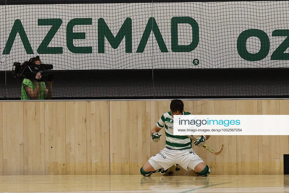 Sporting CP v OC Barcelos - Rink Hockey 1st Division Playoff Ferran Font celebrates his goal 2-1 during the Rink Hockey playoffs 1st leg between Sporting CP and OC Barcelos, at Pavilhao Joao Rocha, Lisboa, Portugal, 08, May, 2021 Lisbon Portugal rico-sporting210508_nphxB