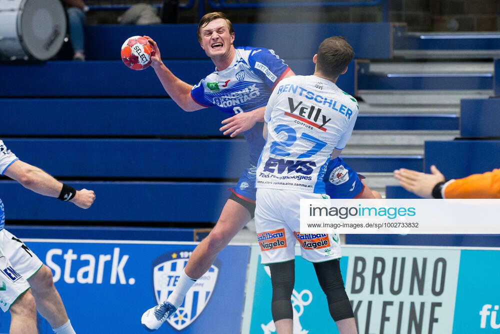 V l Jonathan Carlsbogard TBV Lemgo Lippe 9 , Marco Rentschler Frisch Auf Goeppingen 27 GER, Handball, 1 Bundesliga, TBV Lemgo Lippe vs Frisch Auf Goeppingen, 18 05 2021 Lemgo