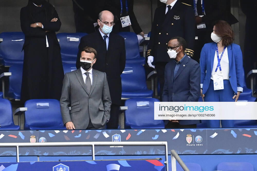 Emmanuel Macron - President de la Republique Francaise Jean Michel Blanquer - ministre de l Education nationale - de la jeunesse et des sports Roxana Maracineanu - ministre aupres du ministre de l Education nationale , chargee des Sports FOOTBALL : Finale de la Coupe de France - Monaco vs PSG - 19 05 2021 JBAutissier Panoramic