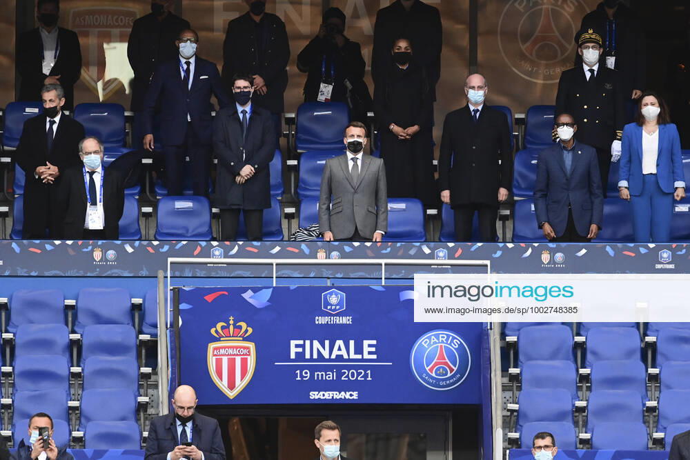 Emmanuel Macron - President de la Republique Francaise Noel Le Graet - President FFF Nicolas Sarkozy Roxana Maracineanu - ministre aupres du ministre de l Education nationale , chargee des Sports Jean Michel Blanquer - ministre de l Education nationale - de la jeunesse et des sports FOOTBALL : Finale de la Coupe de France - Monaco vs PSG - 19 05 2021 JBAutissier Panoramic
