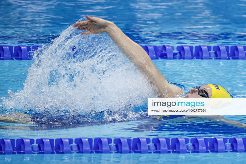 Louise Hansson of Sweden competes in the women?s 100m Backstroke Heats during the LEN European Aquatics Championships on May 20, 2021 in Budapest Photo Patrick B Kraemer BILDBYRAN Cop 285 bbeng LEN European Aquatics Championships em sim em simning swimming sverige sweden,