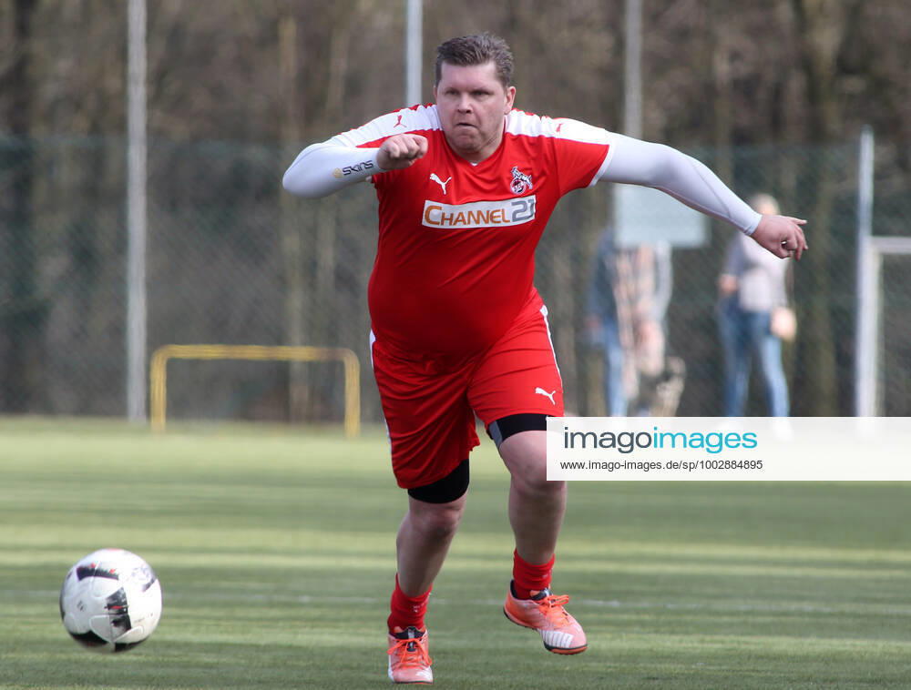 Eupen 1 FC Cologne Old international Thomas Cichon