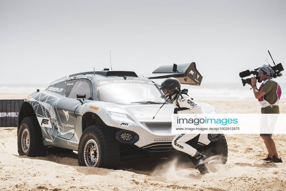 Mandatory Credit: Photo by Charly Lopez Motorsport Images Shutterstock (11984861bv) Jutta Kleinschmidt (GER) Mattias Ekstrom (SWE), ABT CUPRA XE during the 2021 Extreme E Ocean X Prix 2021 XE Ocean X Prix, Lac Rose, Dakar, Senegal - 29 May 2021 2021 XE Ocean X Prix, Lac Rose, Dakar, Senegal