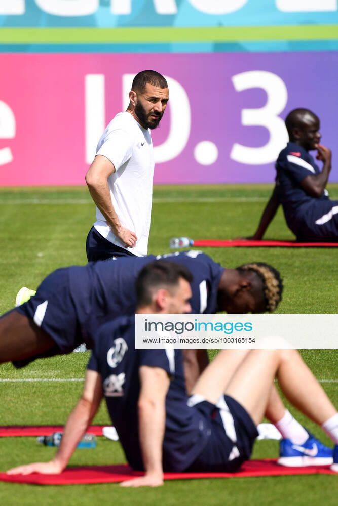 19 KARIM BENZEMA (FRA) FOOTBALL : Equipe de France - Entrainement - UEFA EURO, EM, Europameisterschaft,Fussball 2020 - 16 06 2021 AnthonyBIBARD FEP Panoramic