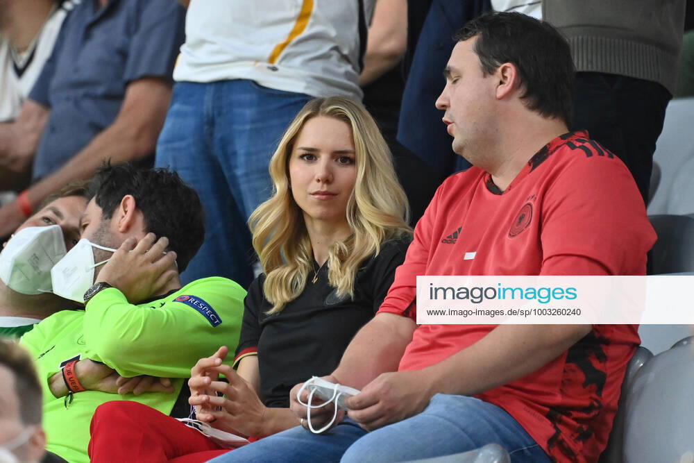 Anika BISSEL girlfriend of goalkeeper Manuel NEUER on the tribune,re Marcel NEUER brother , group phase, preliminary round group F, match M36, Germany GER Hungary HUN 2 2, on 23 06 2021 in Munich Germany, Football Arena Alliianz Arena Football EM 2020 from 11 06 2021 11 07 2021