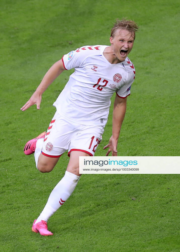 DOLBERG Kasper Team Denmark cheers after scoring his second goal to make it 2 0 at the Johan Cruijff Arena in Amsterdam UEFA European Football Championship 2020 Round of 16 Wales Denmark 0 4 on 26 June 2021 in Amsterdam DFL REGULATES PROHIBIT ANY USE OF PHOTOGRAPHS as IMAGE SEQUENCES and or QUASI VIDEO