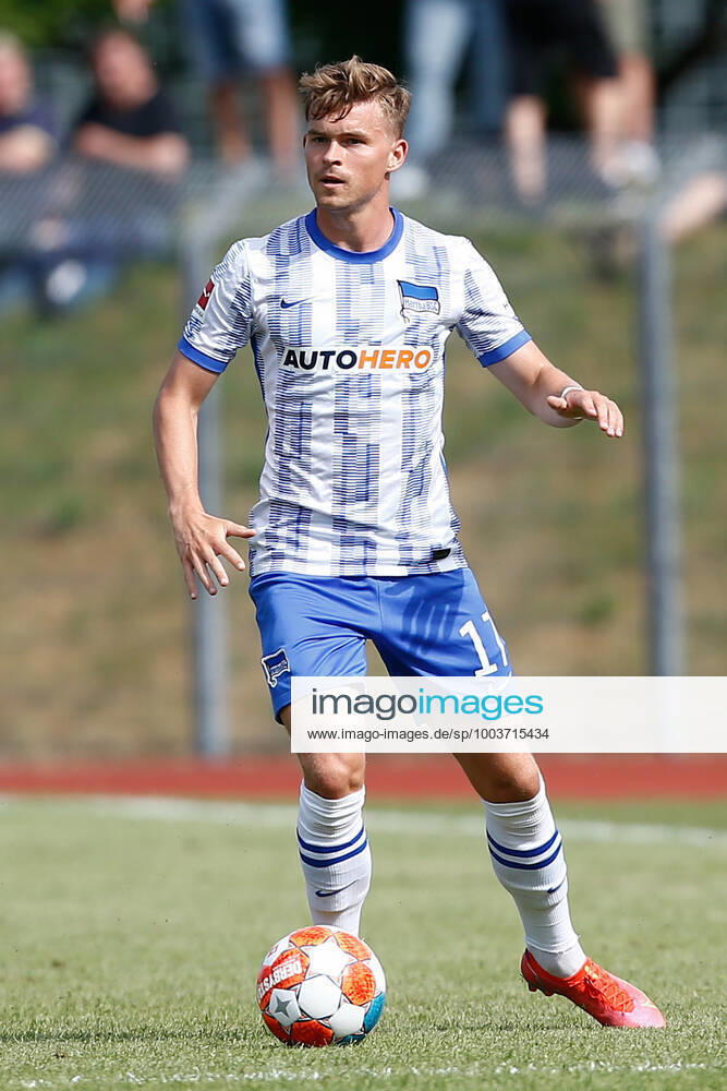 football test match, MSV Neuruppin Hertha BSC Berlin, v l Maximilian Mittelstaedt Hertha, 17 clipping, single frame, Ganzkoerper, single frame Neuruppin