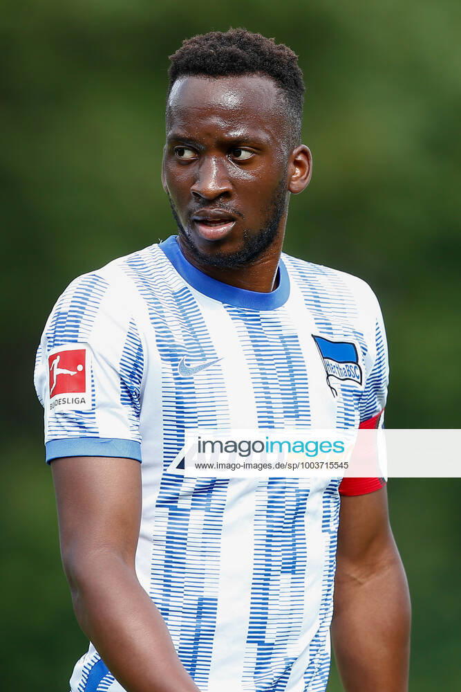 football test match, MSV Neuruppin Hertha BSC Berlin, v l Dodi Lukebakio Hertha, 11 with captains armband, captain, upper body, portrait, portraet, single image Neuruppin