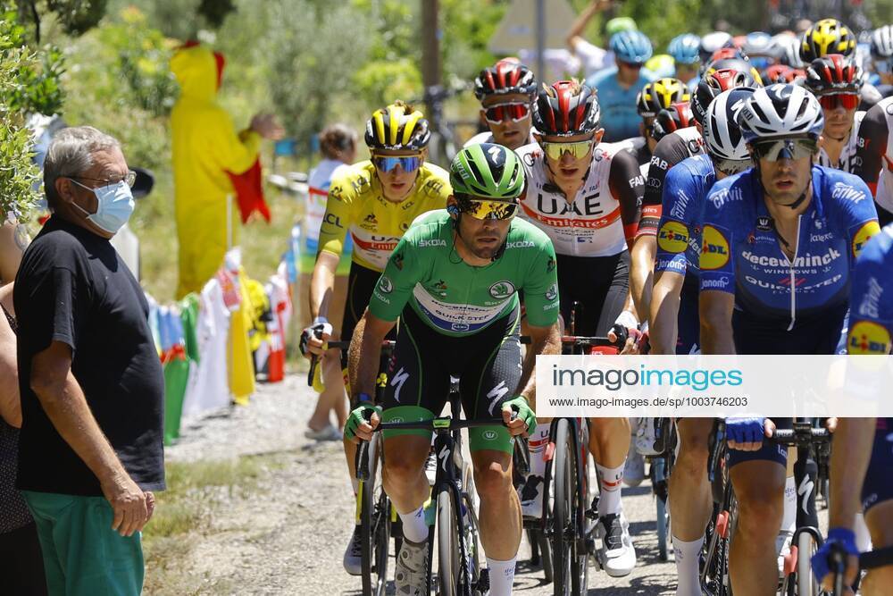 CARCASSONNE, FRANCE - JULY 09 : CAVENDISH Mark (GBR) of DECEUNINCK - QUICK-STEP, POGACAR Tadej (SLO) of UAE TEAM EMIRATES during stage 13 of the 108th edition of the 2021 Tour de France cycling race, a stage of 219,9 kms between Nimes and Carcassonne. on July 9, 2021 in Carcassonne, France, 9 07 2021 CYCLISME : Tour de France 2021 - Etape 13 - Nimes to Carcassonne - 09 07 2021 PHOTONEWS PANORAMIC