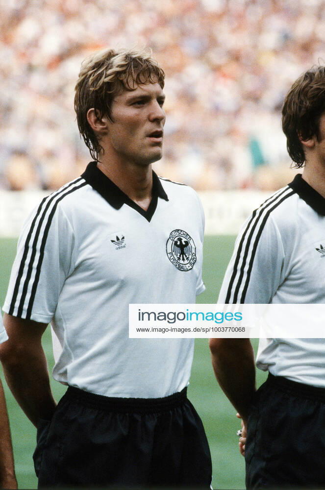 11 07 82 Italy Germany Spain, Madrid, 11 07 1982, Football, FIFA World Cup 1982 in Spain, Final, Italy FRG Germany DFB 3 1 Karlheinz Förster Germany