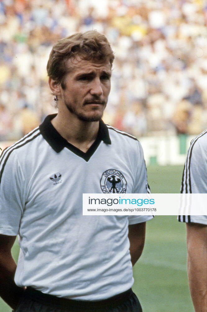 11 07 82 Italy Germany Spain, Madrid, 11 07 1982, Football, FIFA World Cup 1982 in Spain, Final, Italy FRG Germany DFB 3 1 Wolfgang Dremmler Germany