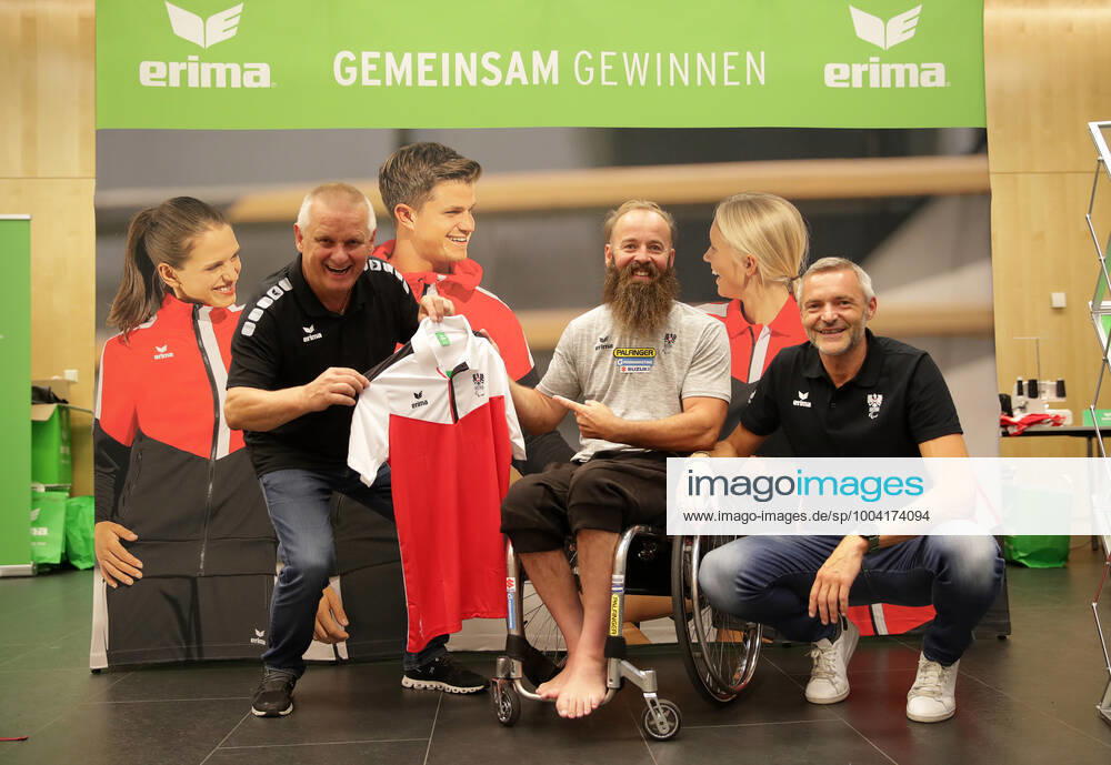 PARALYMPICS - OEPC, equipping Tokyo 2020 VIENNA,AUSTRIA,21.JUL.21 - PARALYMPICS - OEPC, equipping Paralympic Summer Games Tokyo 2020. Image shows Willy Grims (Erima), Thomas Geierspichler (AUT) and Michael Klimitsch (Erima). GEPAxpictures xWalterxLuger
