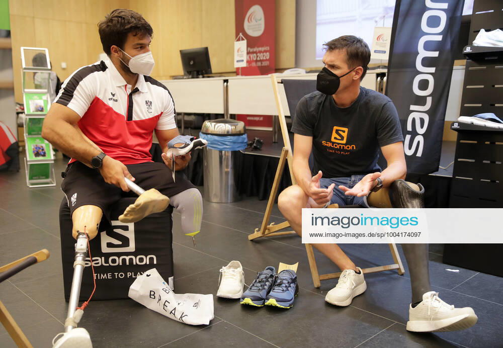 PARALYMPICS - OEPC, equipping Tokyo 2020 VIENNA,AUSTRIA,21.JUL.21 - PARALYMPICS - OEPC, equipping Paralympic Summer Games Tokyo 2020. Image shows Markus Swoboda (AUT) and Matthias Lanzinger (Salomon). GEPAxpictures xWalterxLuger