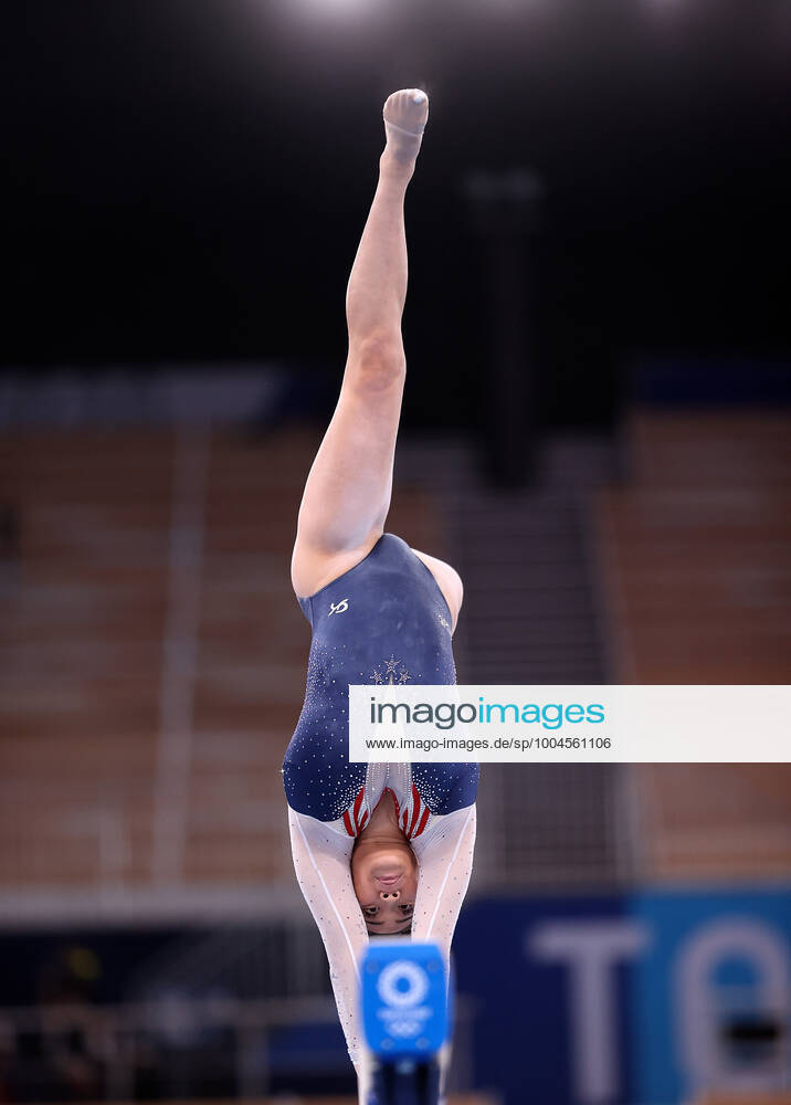 (210729) -- TOKYO, July 29, 2021 -- Sunisa Lee of the United States competes in the balance beam competition of the artistic gymnastics women s all-around final at the Tokyo 2020 Olympic Games, Olympische Spiele, Olympia, OS in Tokyo, Japan, July 29, 2021. ) (TOKYO2020)JAPAN-TOKYO-OLY-ARTISTIC GYMNASTICS-WOMEN S ALL-AROUND CaoxCan