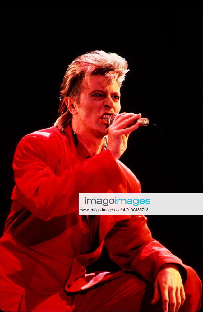 1 concert 87 David Bowie, voc, rock, music, at the Reichstag Bln , CONCERT FOR BERLIN 1987, c