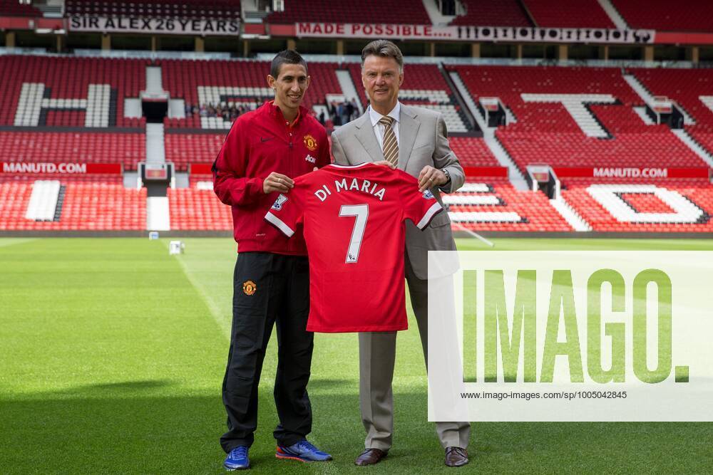 Mandatory Credit: Photo by Paul Greenwood BPI Shutterstock (4087881i) New Manchester United, ManU signing Angel Di Maria pictured on the pitch at Old Trafford with Manchester United manager Louis Van Gaal Barclays Premier League 2014 15 Manchester United press conference, PK, Pressekonferenz - Angel Di Maria Old Trafford, Manchester, United Kingdom - 28 Aug 2014 No use with unauthorised audio, video, data, fixture lists (outside the EU), club league logos or live services. Online in-match use limited to 45 images (+15 in extra time). No use to emulate moving images. No use in betting, games or single club league player publications services. Barclays Premier League 2014 15 Manchester United Press Conference - Angel Di Maria Old Trafford, Manchester, United Kingdom - 28 Aug 2014 No use with unauthorised audio, video, data, fixture lists (outside the EU), club league logos or live services. Online in-match use limited to 45 images (+15 in extra time). No use to emulate moving images. No use in betting, games or