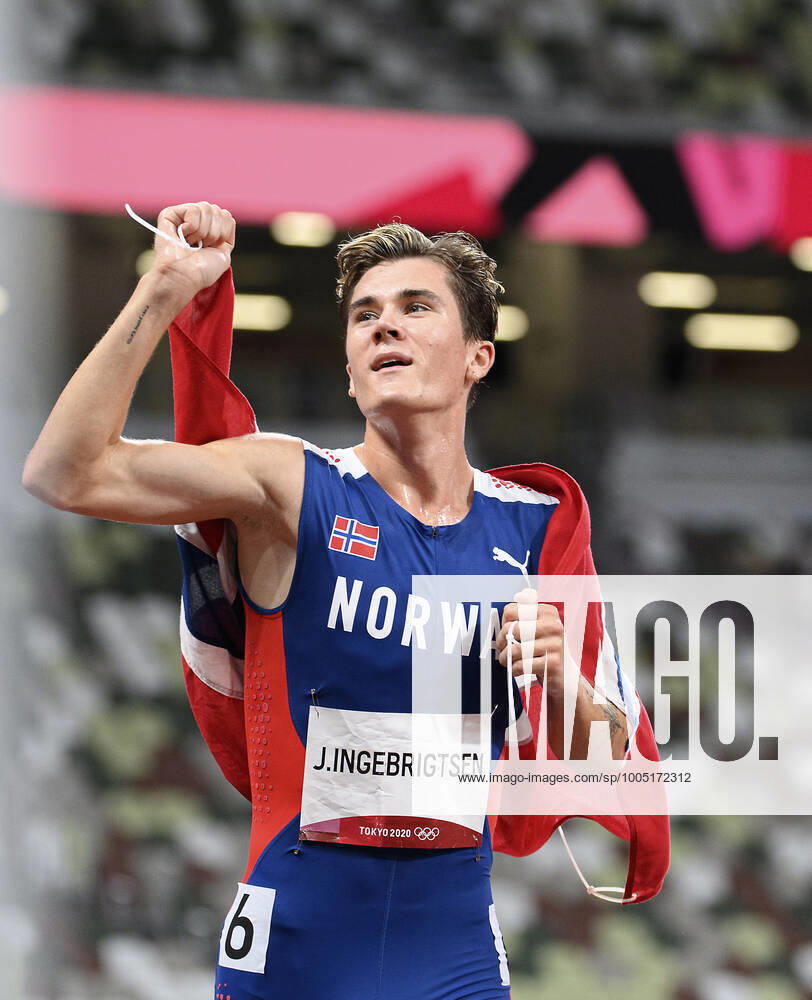 Jakob INGEBRIGTSEN NOR , winner, Olympic Champion, 1 place, Gold Medal, Gold Medallist, Olympic Champion, Gold Medalist, cheers, joy, cheers, athletics, MenÕs 1500m Final, Men s Javelin Throw Final, on 07 08 2021 Summer Olympics 2020, from 23 07 08 2021 in Tokyo Japan