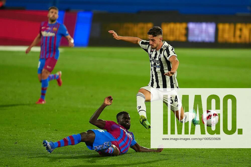 Mandatory Credit: Photo by Sergio Ruiz Pressinphoto Shutterstock (12254948q) Alejandro Marques of Juventus and Samuel Umtiti of FC Barcelona, Barca FC Barcelona v Juventus, Joan Gamper Trophy. Football, Johan Cruyff Stadium, Barcelona, Spain - 8 AUG 2021 No use with unauthorised audio, video, data, fixture lists (outside the EU), club league logos or live services. Online in-match use limited to 45 images (+15 in extra time). No use to emulate moving images. No use in betting, games or single club league player publications services. FC Barcelona v Juventus, Joan Gamper Trophy. Football, Johan Cruyff Stadium, Barcelona, Spain - 8 AUG 2021 No use with unauthorised audio, video, data, fixture lists (outside the EU), club league logos or live services. Online in-match use limited to 45 images (+15 in extra time). No use to emulate moving images. No use in betting, games or