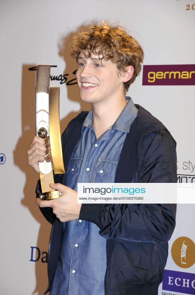 105 Tim Bendzko at the Echo Awards 2012 at Messe Berlin on 22 03 12, Red Carpet, Berlin Germany, Germany