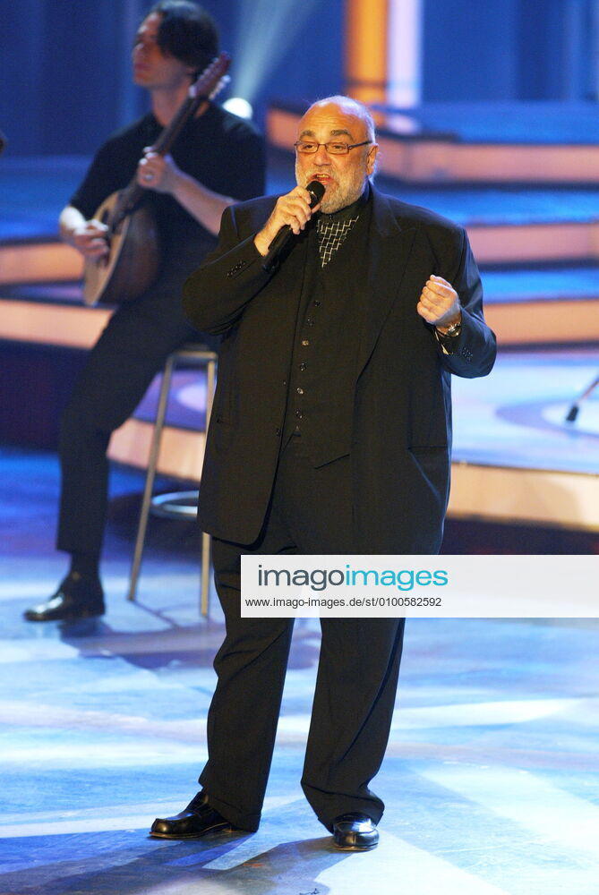 1108 Demis Roussos at the programme Welcome to Carmen Nebel in the exhibition hall in Dornbirn Austria on 11 11 2011, broadcasted by ZDF and ORF Please include photo note G Hofer Dornbirn Tirol Austria
