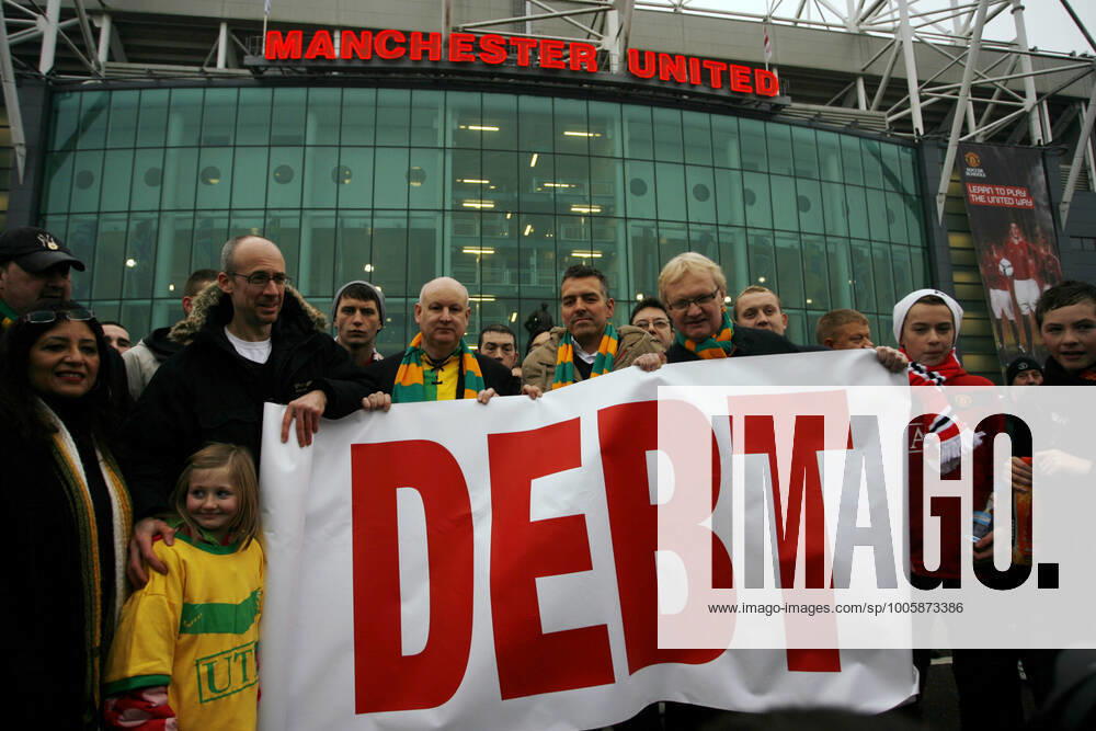 Mandatory Credit: Photo by Back Page Images Shutterstock (1091629a) Manchester United, ManU fans hold a protest banner against the clubs Glazer owners, outside Old Trafford Manchester United v Hull City, FA Premier League football match, Old Trafford, Britain - 23 Jan 2010 No use with unauthorised audio, video, data, fixture lists (outside the EU), club league logos or live services. Online in-match use limited to 45 images (+15 in extra time). No use to emulate moving images. No use in betting, games or single club league player publications services. Manchester United v Hull City, FA Premier League football match, Old Trafford, Britain - 23 Jan 2010 No use with unauthorised audio, video, data, fixture lists (outside the EU), club league logos or live services. Online in-match use limited to 45 images (+15 in extra time). No use to emulate moving images. No use in betting, games or