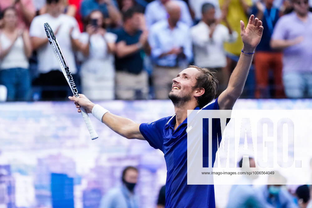 Daniil Medvedev of Russia celebrates his win against Novak Djokavic of Serbia in the Men s Final in Arthur Ashe Stadium at the 2021 US Open Tennis Championships at the USTA Billie Jean King National Tennis Center on Sunday, September 12, 2021 in New York City. It is the first major tournament win for Medvedev. NYP20210912820 COREYxSIPKIN