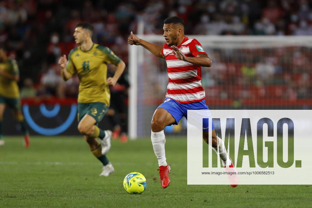 Granada CF v Real Betis - La Liga Santander Luis Javier Suarez, of Granada CF during the La Liga match between Granada CF and Real Betis at Nuevo Los Carmenes Stadium on September 13, 2021 in Granada, Spain. Granada Granada Spain camaramartinez-granadac210913_npdCD