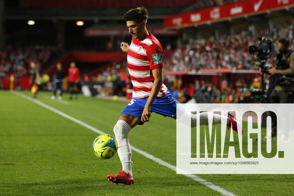 Granada CF v Real Betis - La Liga Santander Carlos Neva, of Granada CF during the La Liga match between Granada CF and Real Betis at Nuevo Los Carmenes Stadium on September 13, 2021 in Granada, Spain. Granada Granada Spain camaramartinez-granadac210913_npb3P