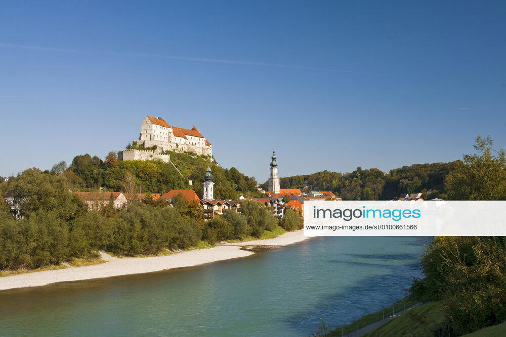 Castle to burghausen,burghausen castle,salzach ftv-grk