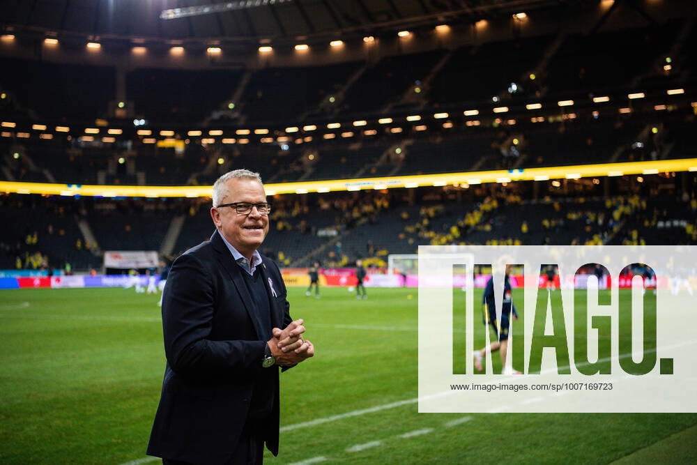 head coach Janne Andersson of Sweden after the FIFA World Cup Qualifier football match between Sweden and Kosovo on October 9, 2021 in Stockholm Photo Joel Marklund BILDBYRAN kod JM JM0205 bbeng fotboll football soccer fotball landskamp vm kval fifa world cup qualifier qualifier sverige sweden sverige a kosovo,