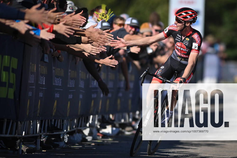 Belgian Michael Vanthourenhout crosses the finish line at the men s elite race at the Jingle cross, stage 3 out of 16 in the World Cup Cyclocross, in Iowa City, Iowa, USA, Sunday 17 October 2021. DAVIDxSTOCKMAN x3115796x