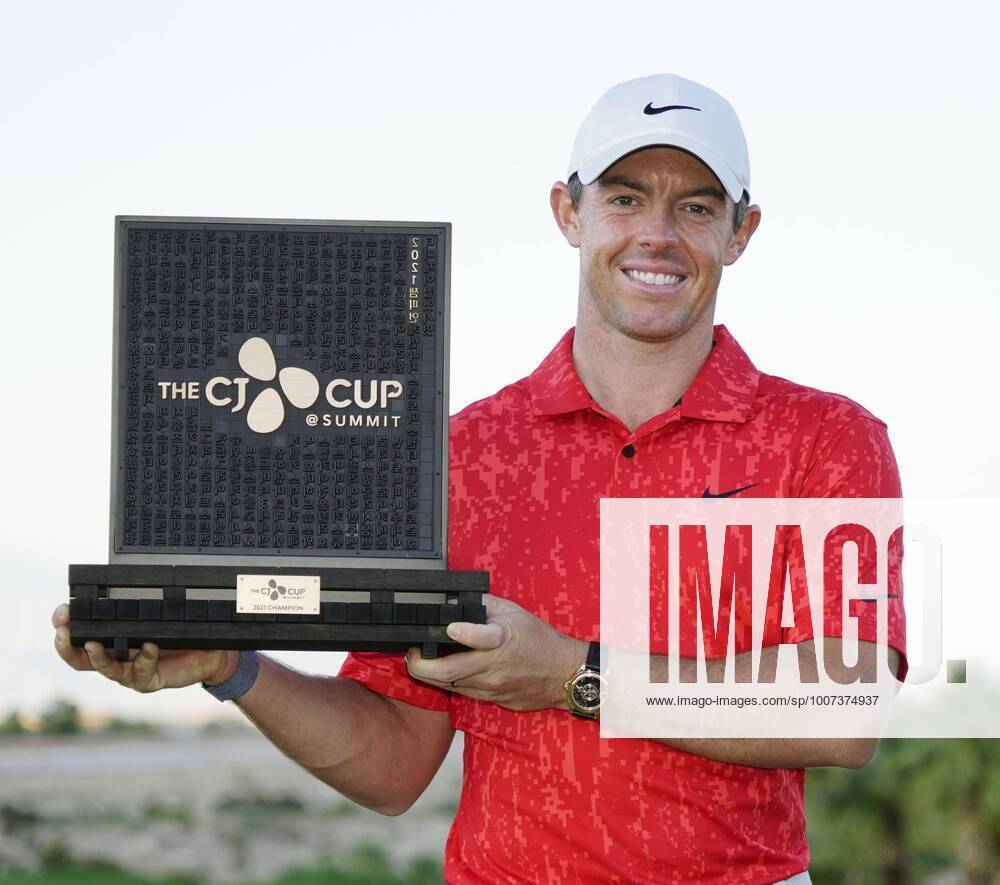 KW41 Golf: CJ Cup Rory McIlroy of Northern Ireland celebrates after winning the CJ Cup golf tournament at the Summit Club in Las Vegas, Nevada, on Oct. 17, 2021. A14AA0000912605P