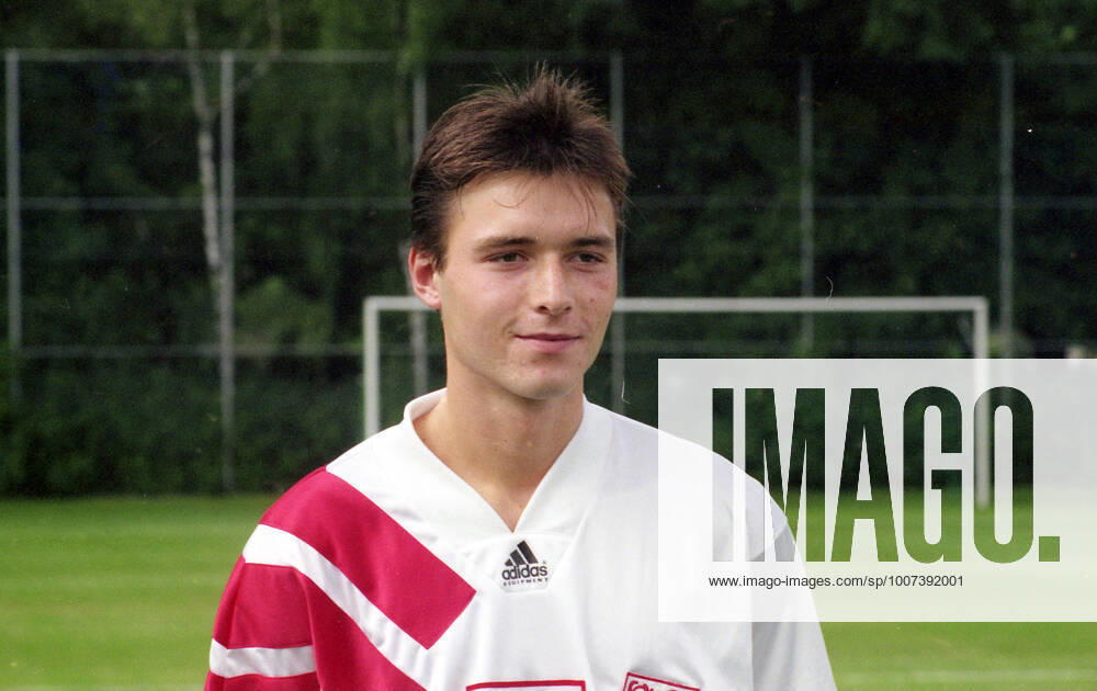 17 07 92 VfB Stuttgart photo session 1992 1993 Germany, Stuttgart, 17 07 1992, football, Bundesliga, VfB Stuttgart photo session season 1992 1993 Markus Beierle
