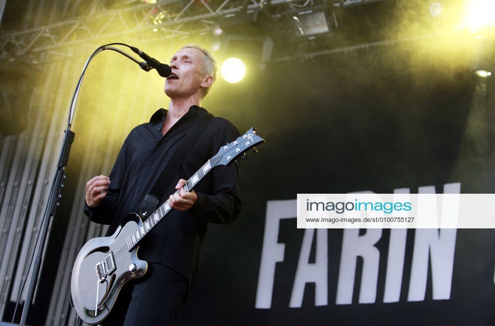 77 Concert Farin Urlaub Racing Team, Saenger Farin Urlaub, at Frequency Festival 2009, Jan Ulrich Max Vetter, Pop, Rock, Music, Culture, Festival, OpenAir, Open Air, St Poelten Austria, Austria