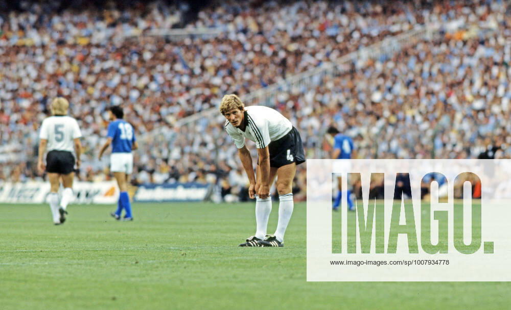 11 07 82 Italy Germany Spain, Madrid, 11 07 1982, Football, FIFA World Cup 1982 in Spain, Final, Italy FRG Germany DFB 3 1 Karlheinz Förster Germany