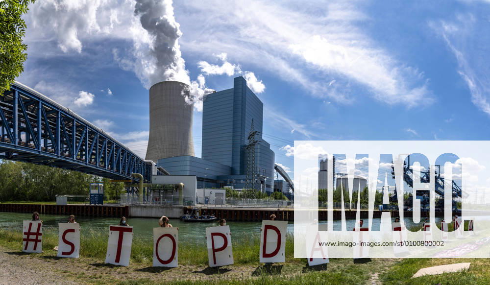 Protest against the Uniper hard coal-fired power plant Datteln 4, the grouping Endegelände, Datteln, NRW, Germany Protest Datteln4