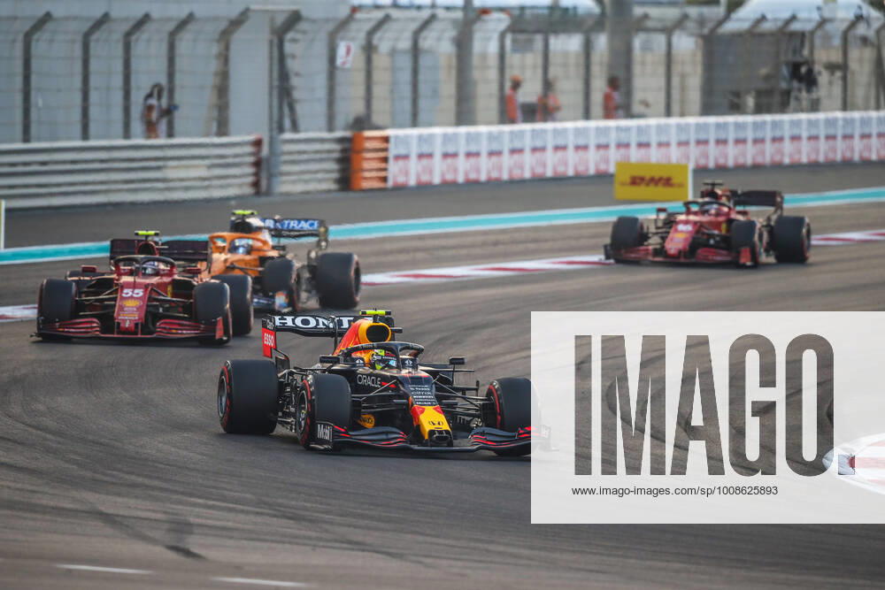 11 PEREZ Sergio (mex), Red Bull Racing Honda RB16B, action during the Formula 1 Etihad Airways Abu Dhabi Grand Prix 2021, 22th round of the 2021 FIA Formula One World Championship, WM, Weltmeisterschaft from December 10 to 12, 2021 on the Yas Marina Circuit, in Yas Island, Abu Dhabi - F1 - ABU DHABI GRAND PRIX 2021 - RACE DPPI Panoramic 20211212_GOODEN_FGO00557