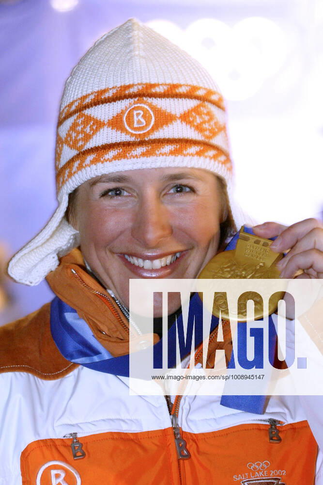 DISL Uschi Team GER Womens Biathlon Relay 1 place Biathlon Womens Relay Germany wins Gold Medal Olympic Winter Games 2002 Salt Lake City USA at 18 02 2002 in Salt Lake City