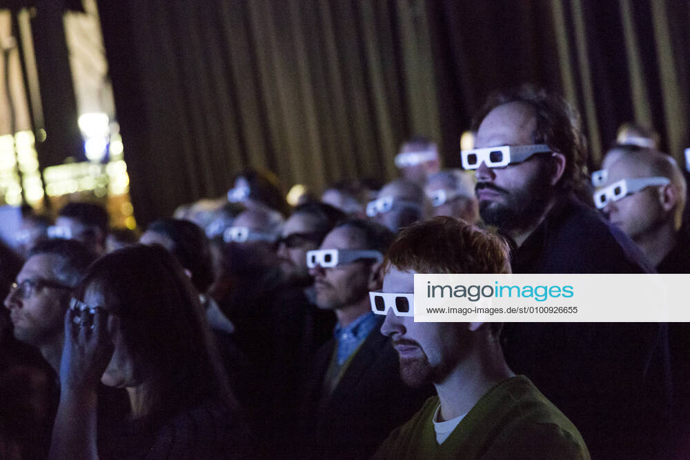 19 Concert Spectators with 3D glasses, Kraftwerk on the first evening of their 3D concert series The catalogue 1 2 3 4 5 6 7 8 live at the New National Gallery on 06 January 2015 in Berlin With the appearance of Kraftwerk, the New National Gallery says goodbye to the building, which will be closed from January onwards for