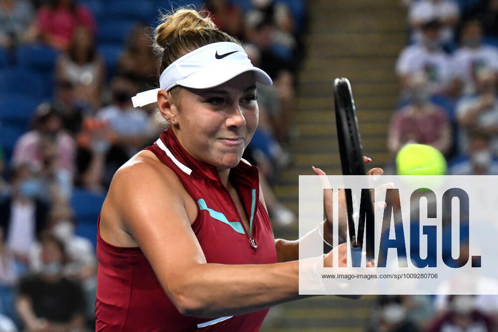 TENNIS AUSTRALIAN OPEN, Amanda Anisimova of the USA during her third round Women?s singles match against Naomi Osaka of Japan on Day 5 of the Australian Open, at Melbourne Park, in Melbourne, Friday, January 21, 2022. ( NO ARCHIVING, , NO USE IN BOOKS WITHOUT CONSENT MELBOURNE VIC AUSTRALIA