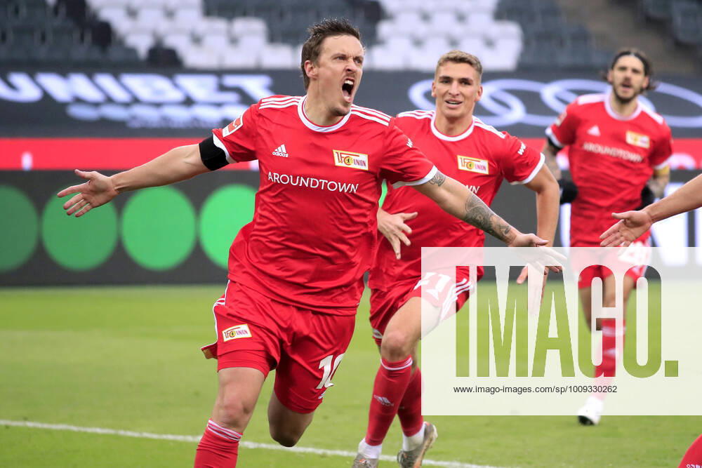 KRUSE Max Team Union Berlin Cheers after his converted 11m to 0 1 DFL 1 Bundesliga Season 2021 2022 Match Borussia Moenchengladbach Union Berlin 1 2 on 22 01 2022 in Moenchengladbach DFL REGULATES PROHIBIT ANY USE OF PHOTOGRAPHS as IMAGE SEQUENCES and or QUASI VIDEO